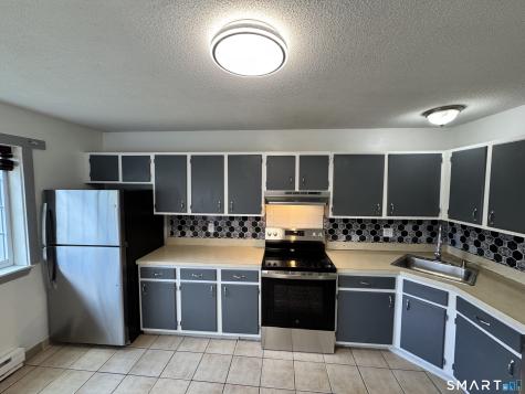 497 Scott Road Waterbury CT 06705