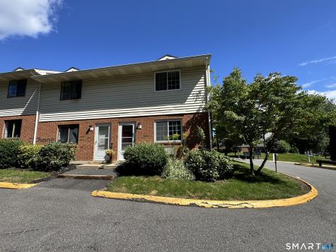 497 Scott Road Waterbury CT 06705