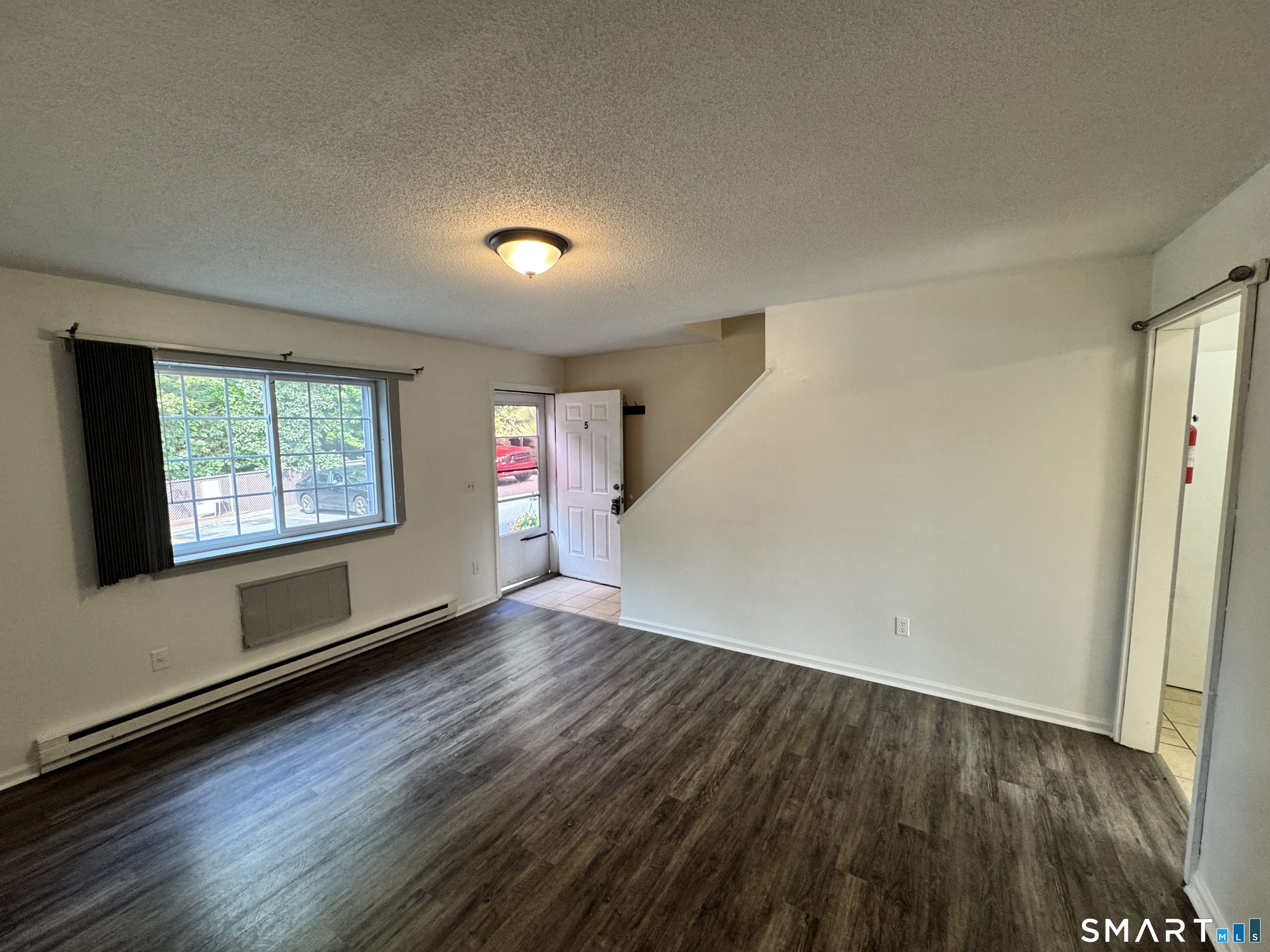 497 Scott Road Waterbury CT 06705