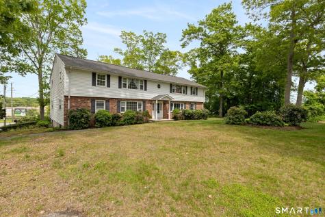 280 East Main Street Clinton CT 06413