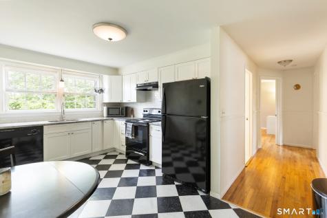 280 East Main Street Clinton CT 06413