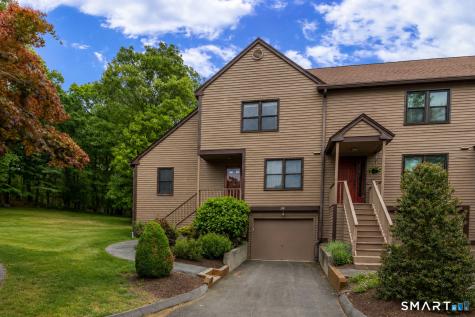 19 Meadowlark Circle Monroe CT 06468