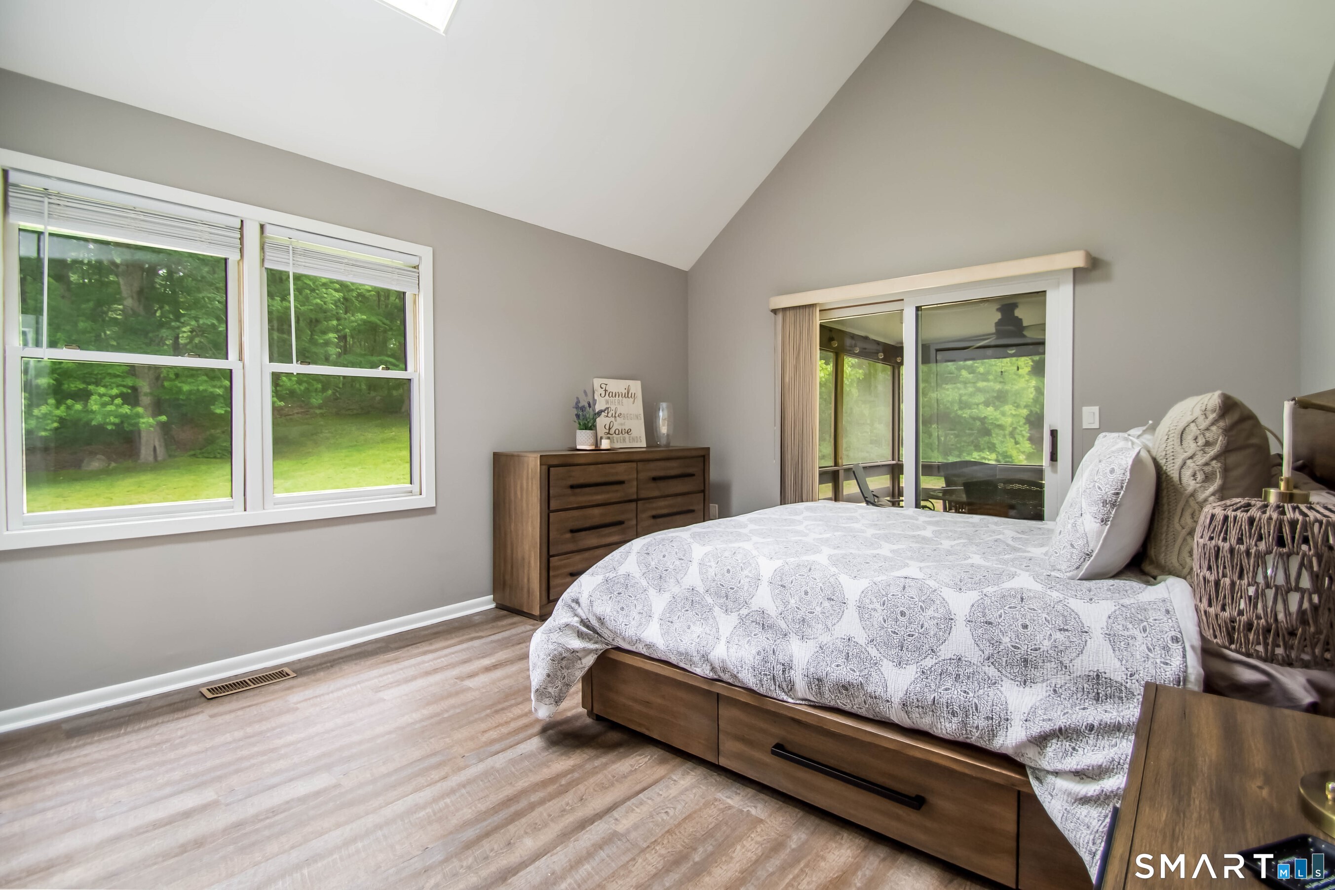 19 Meadowlark Circle Monroe CT 06468