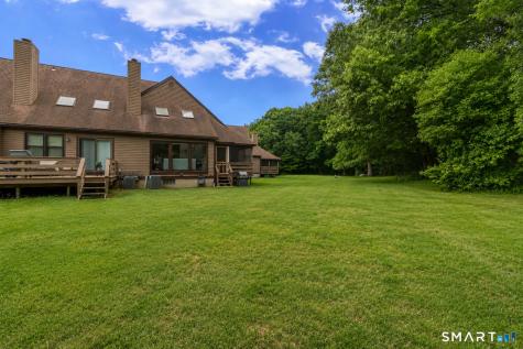 19 Meadowlark Circle Monroe CT 06468