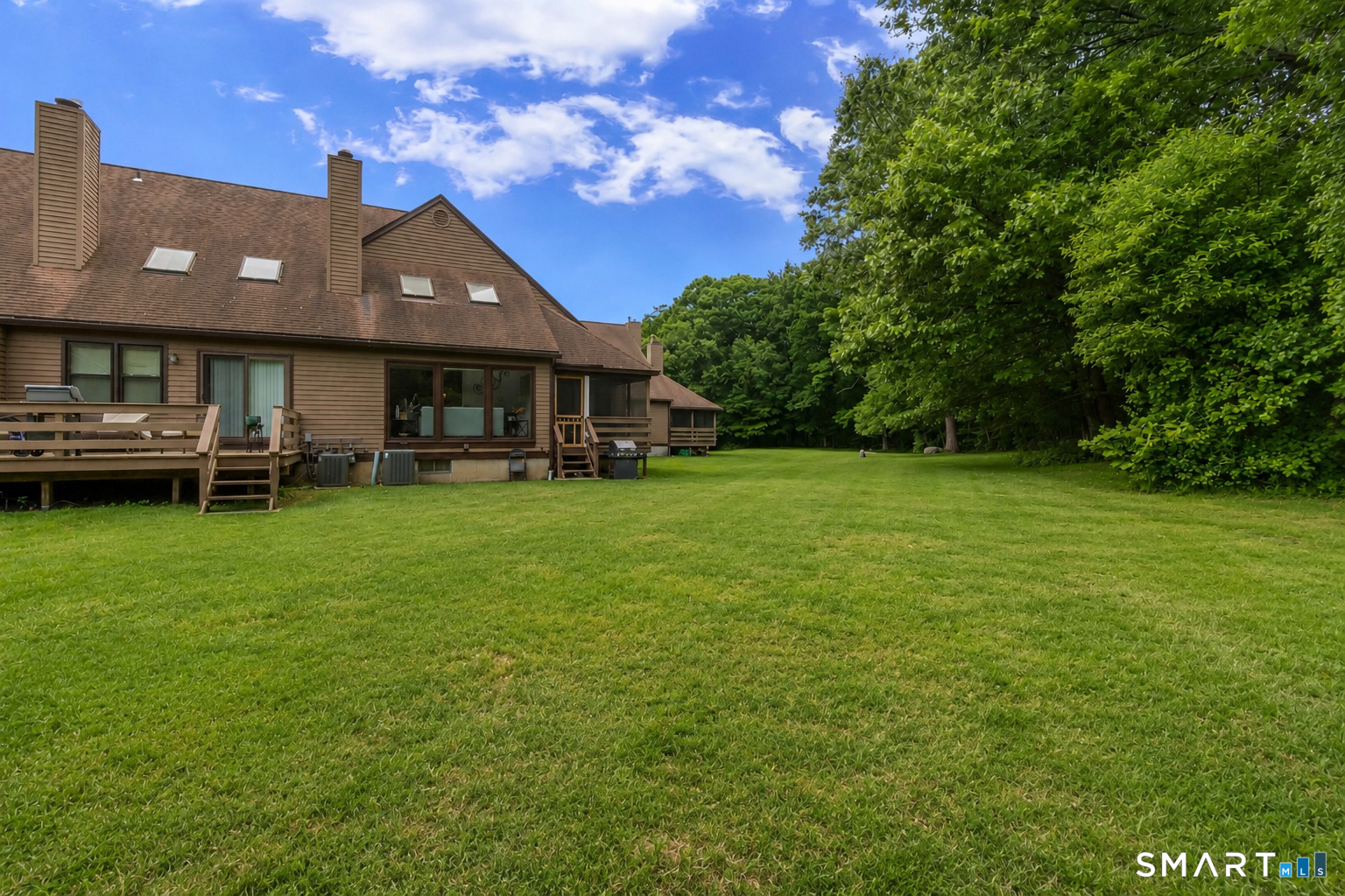 19 Meadowlark Circle Monroe CT 06468