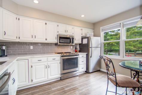 19 Meadowlark Circle Monroe CT 06468