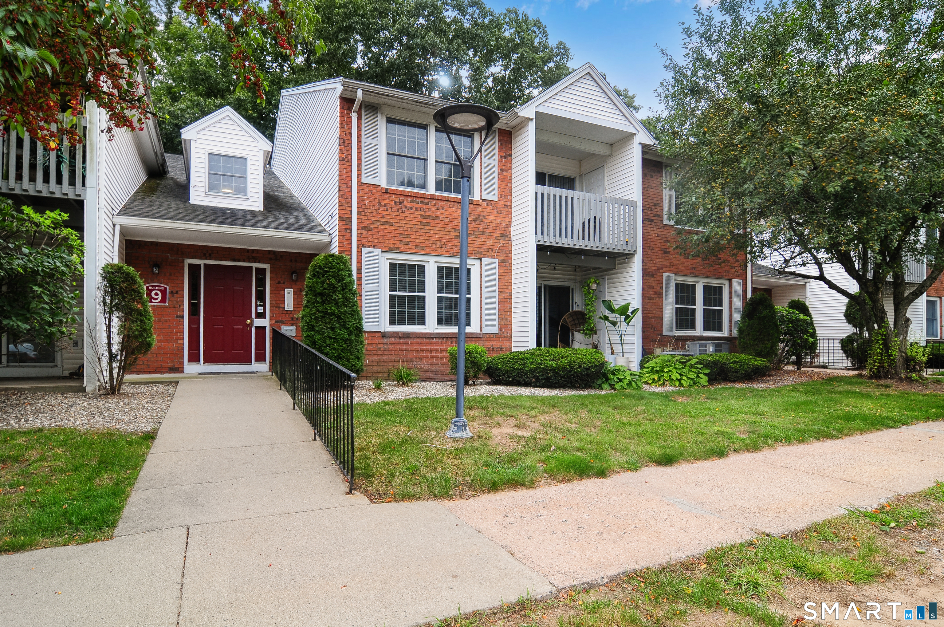 9 Concorde Way Windsor Locks CT 06096