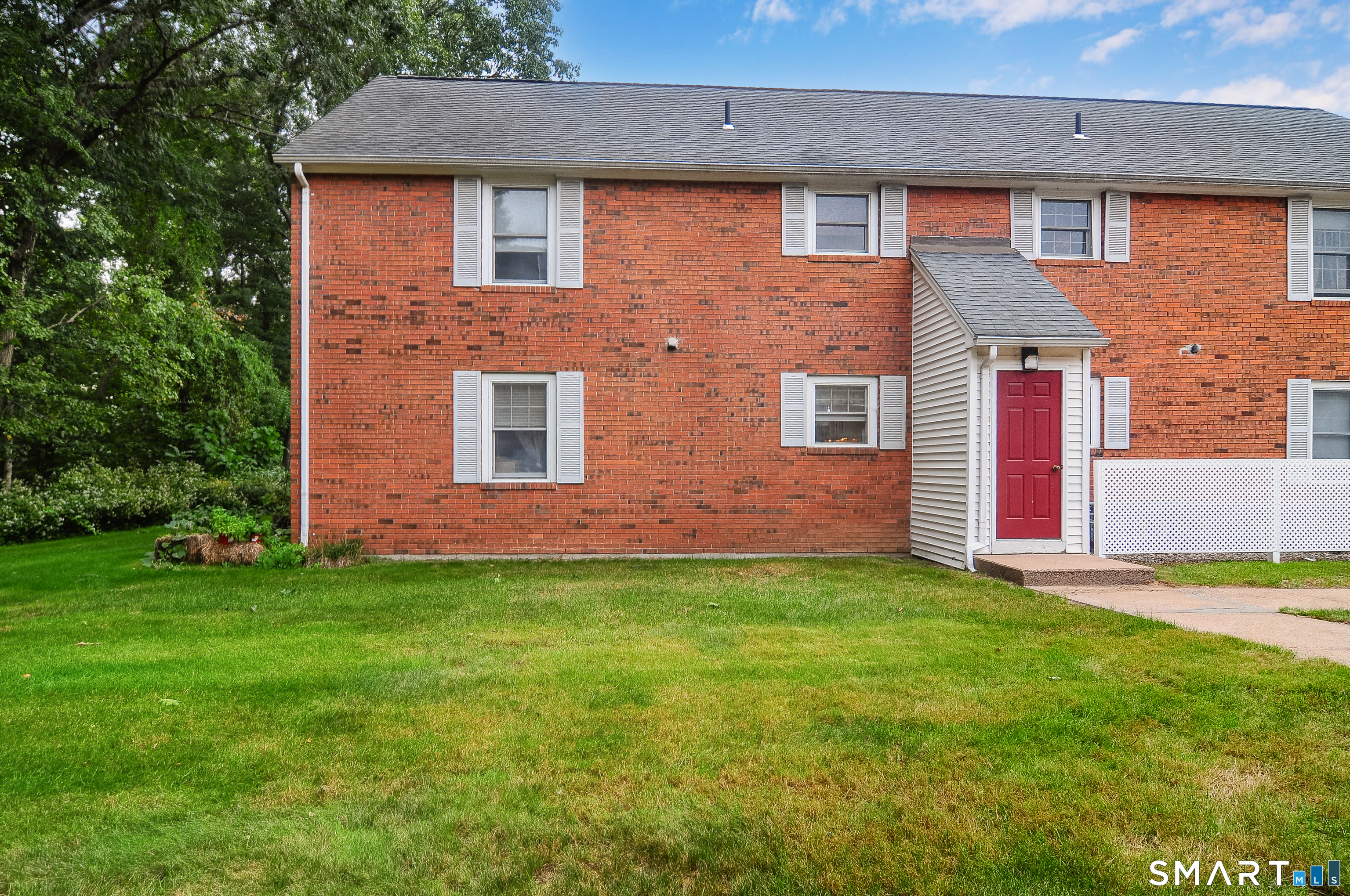 9 Concorde Way Windsor Locks CT 06096