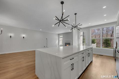 193 Ridgewood Drive Middlebury CT 06762