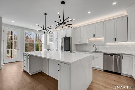 193 Ridgewood Drive Middlebury CT 06762