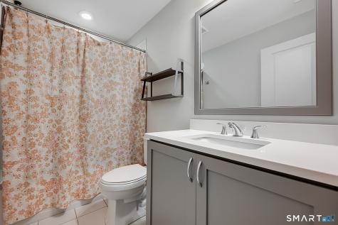 193 Ridgewood Drive Middlebury CT 06762