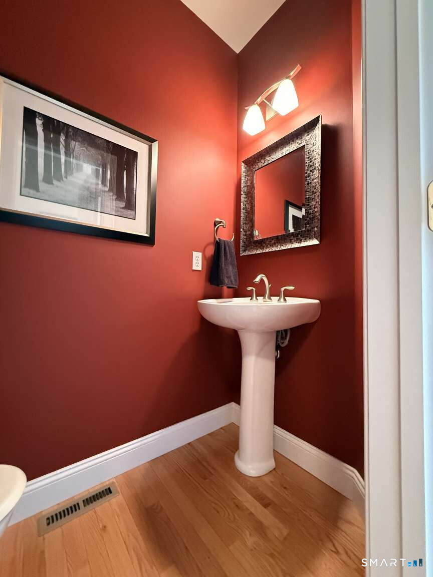 72 Bridlewood Lane Vernon CT 06066