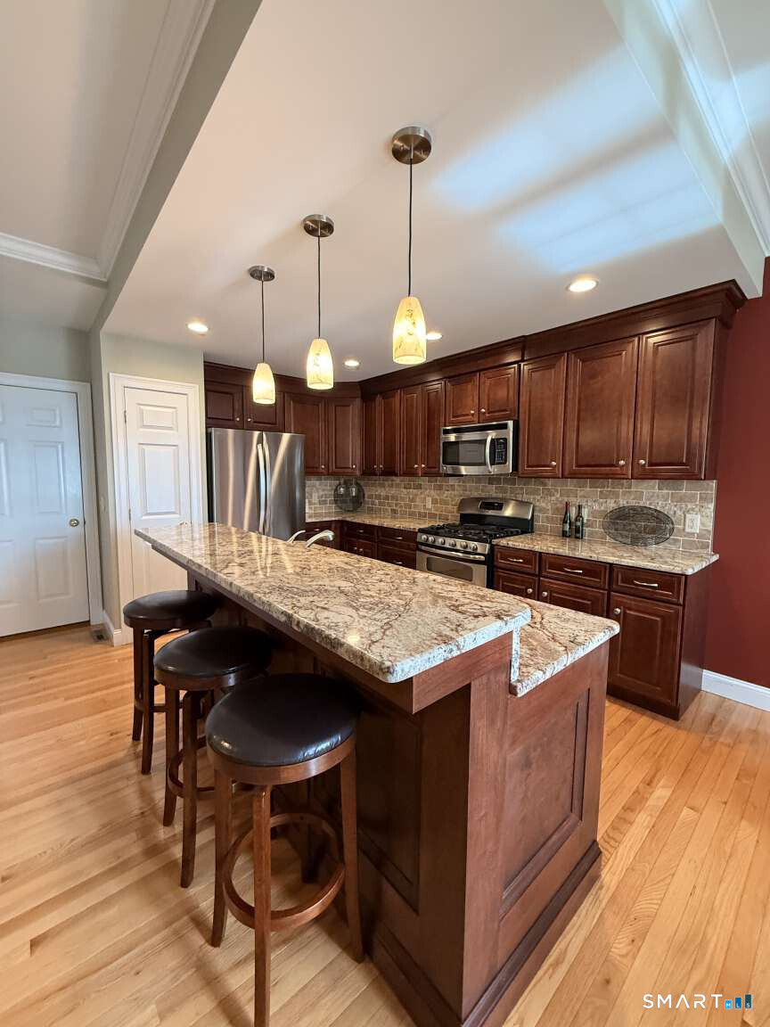 72 Bridlewood Lane Vernon CT 06066