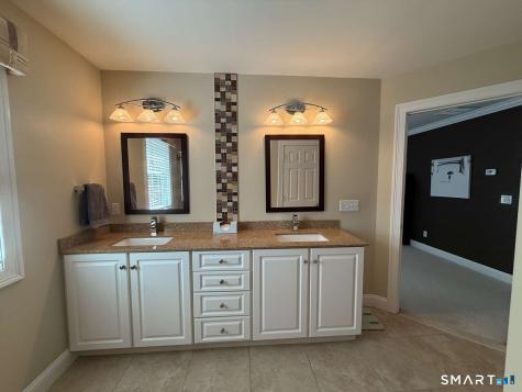 72 Bridlewood Lane Vernon CT 06066