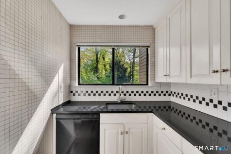 206 Sunrise Hill Road Norwalk CT 06851