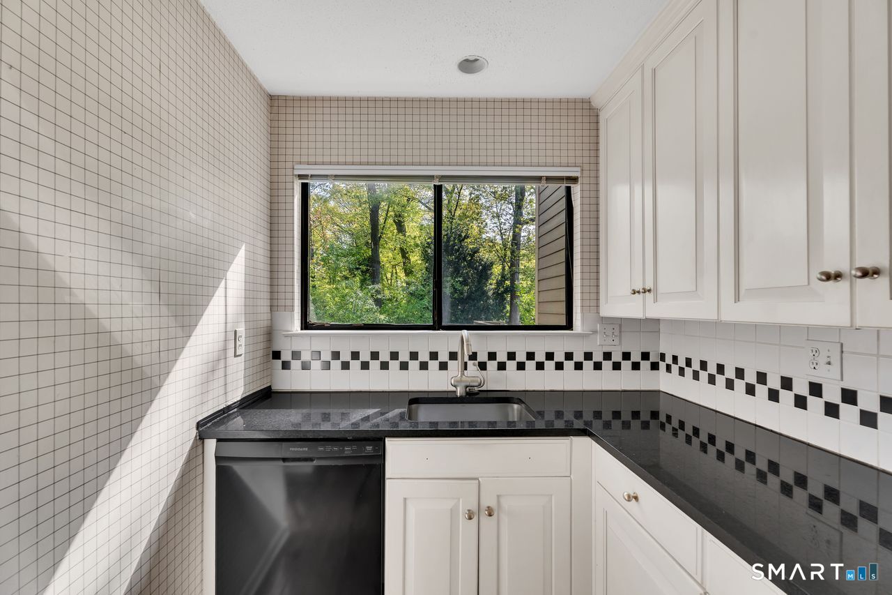 206 Sunrise Hill Road Norwalk CT 06851