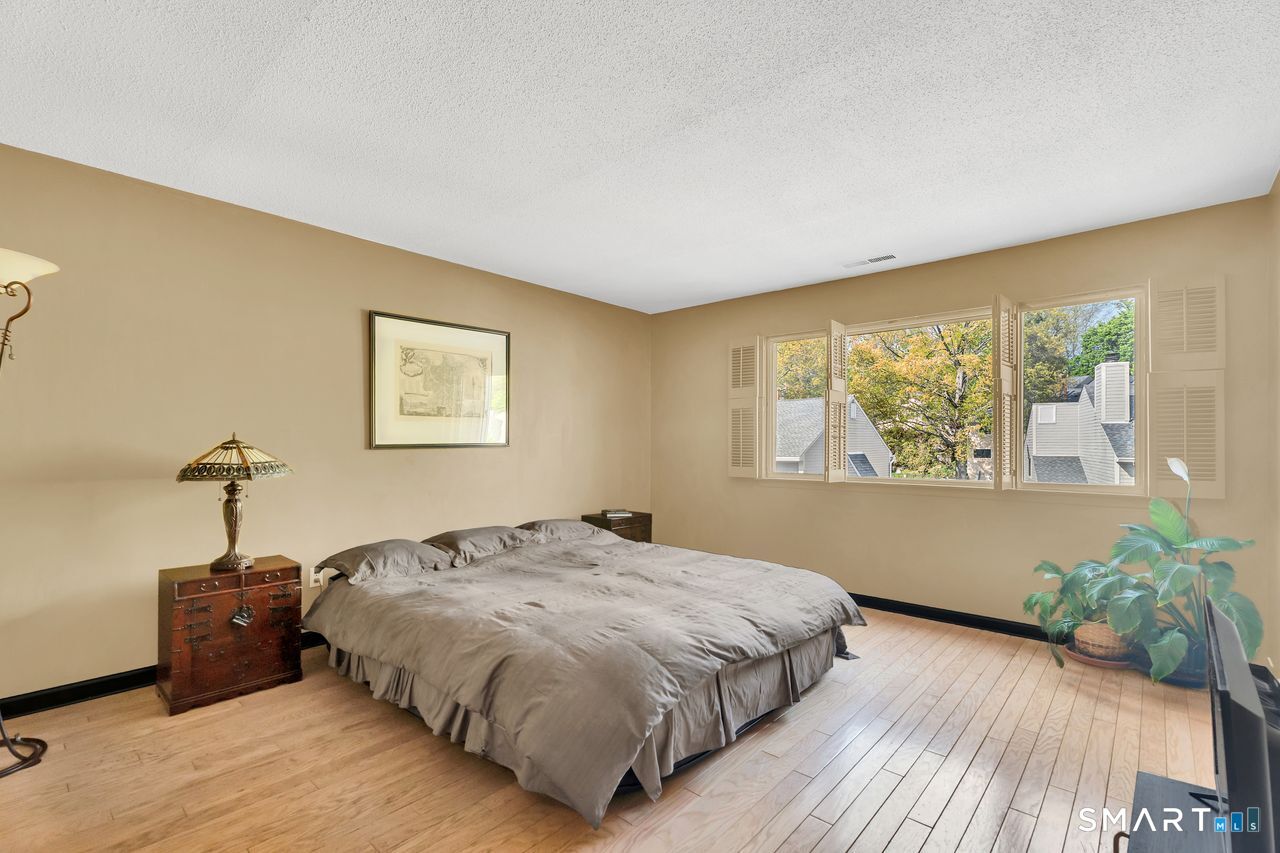 206 Sunrise Hill Road Norwalk CT 06851