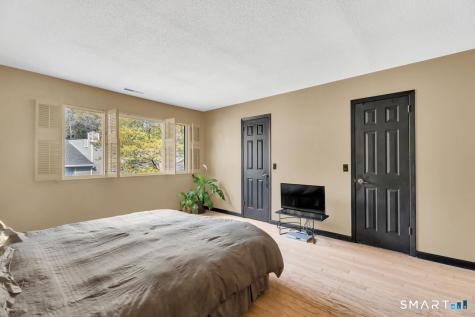 206 Sunrise Hill Road Norwalk CT 06851