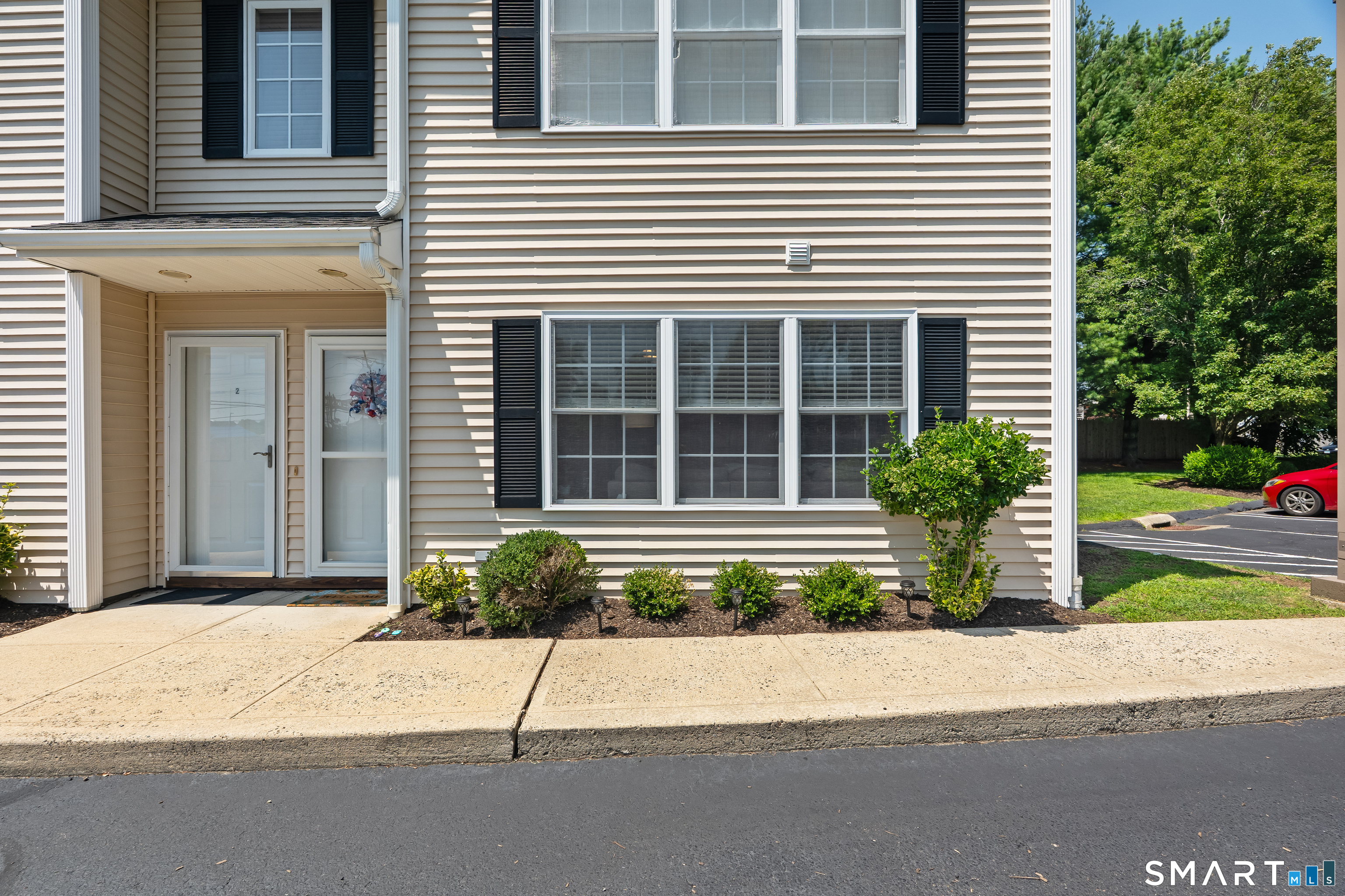 659 West Avenue Milford CT 06461