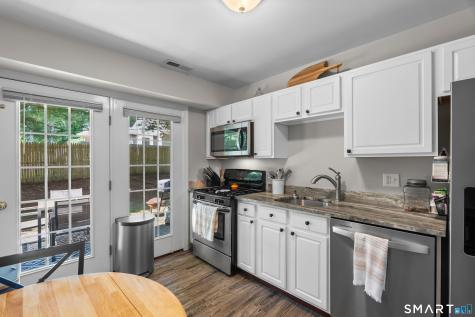 659 West Avenue Milford CT 06461