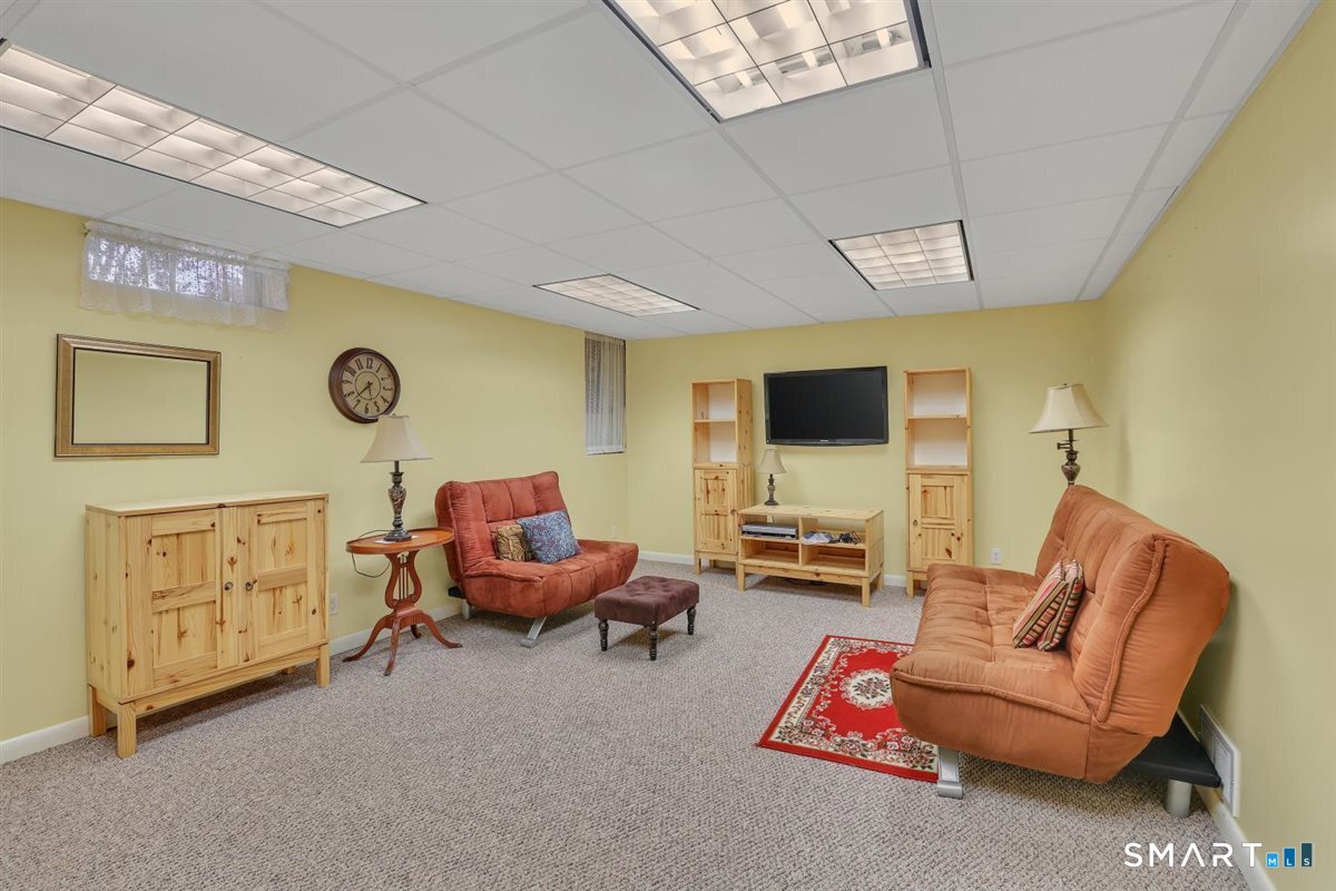60 Ambassador Drive Manchester CT 06042
