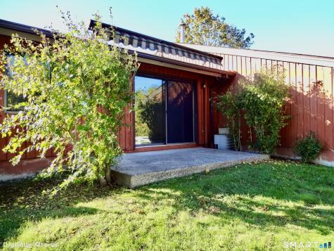 501 Asbury Ridge Shelton CT 06484