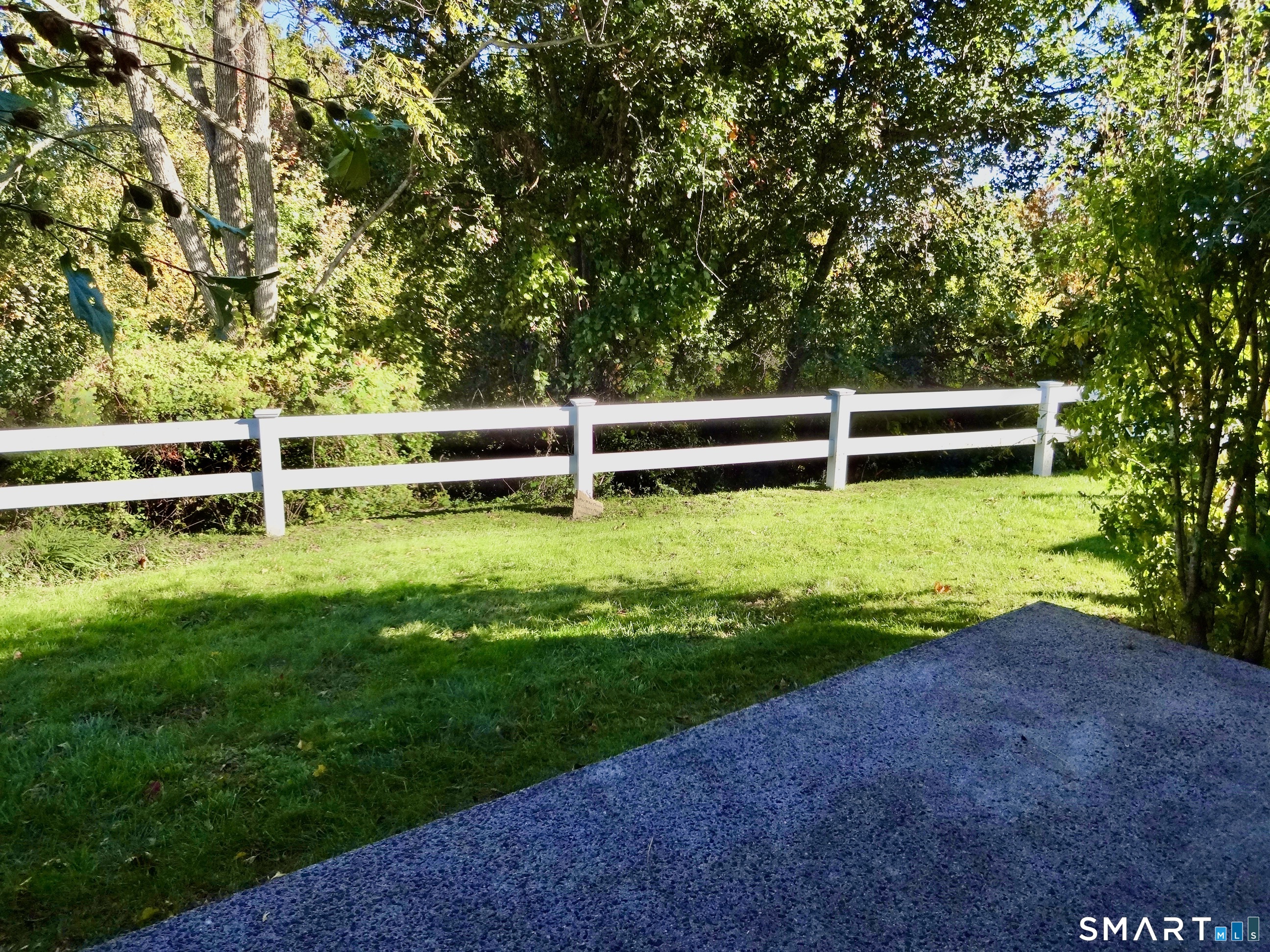 501 Asbury Ridge Shelton CT 06484