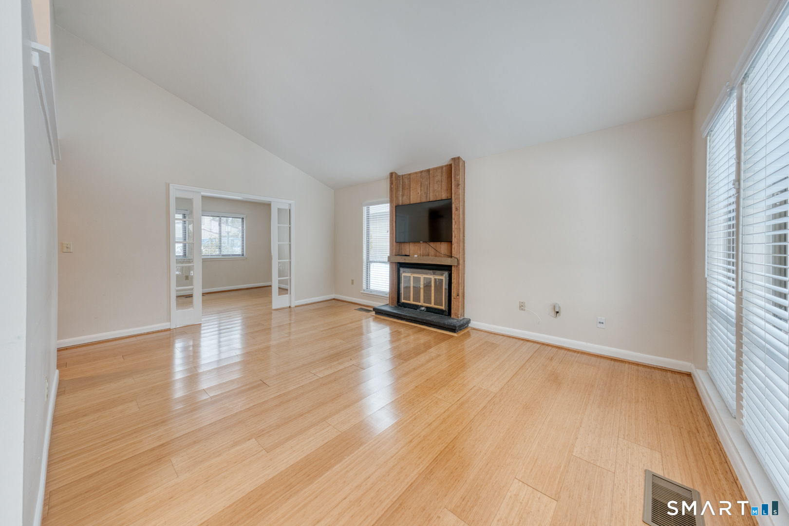 14 Walnut Lane Avon CT 06001