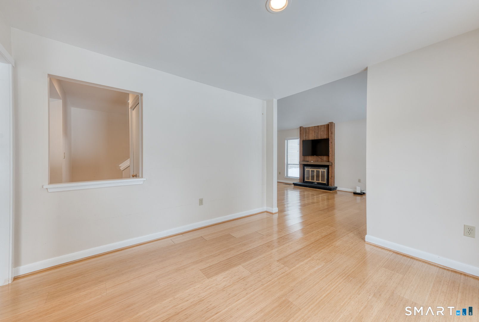 14 Walnut Lane Avon CT 06001