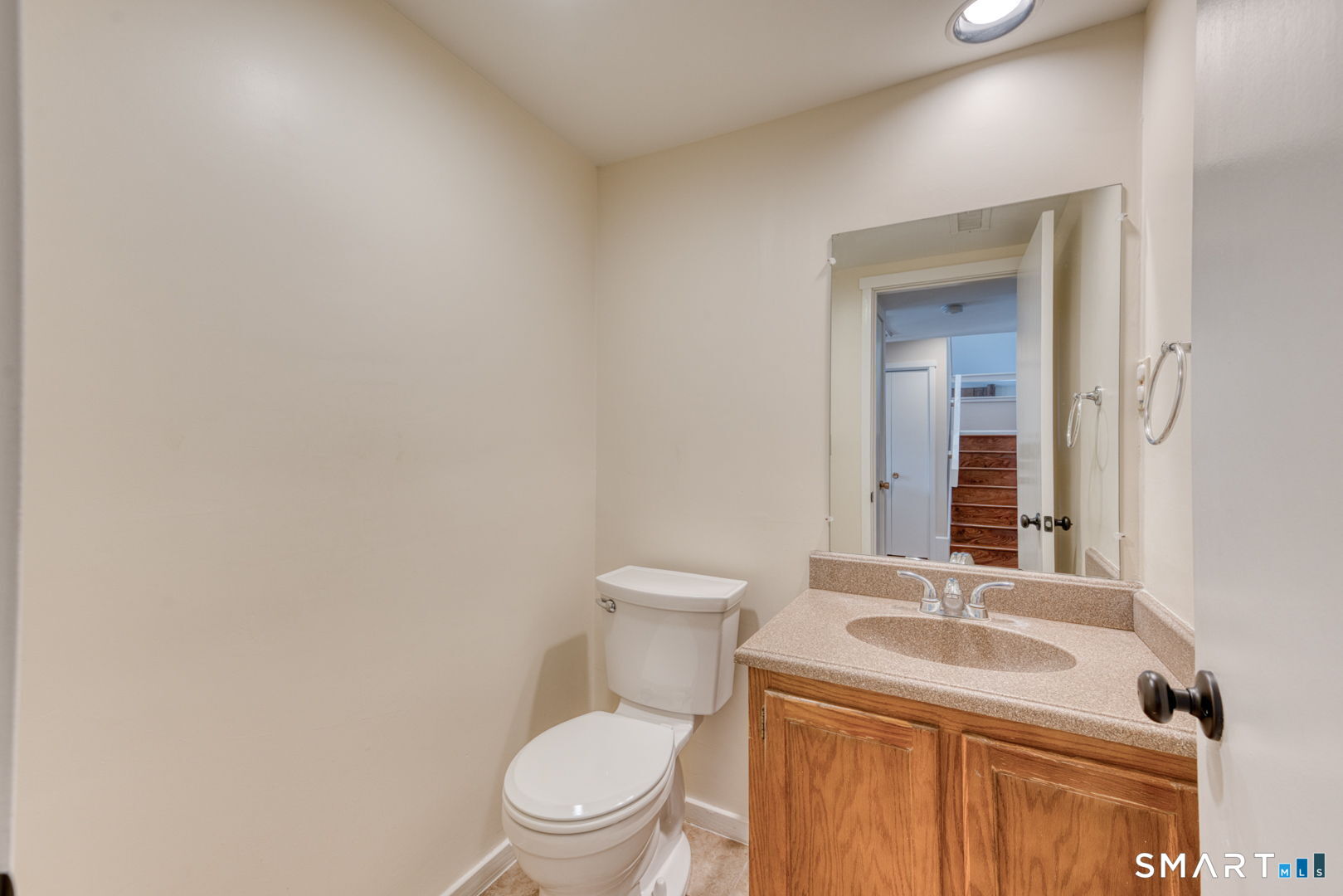 14 Walnut Lane Avon CT 06001