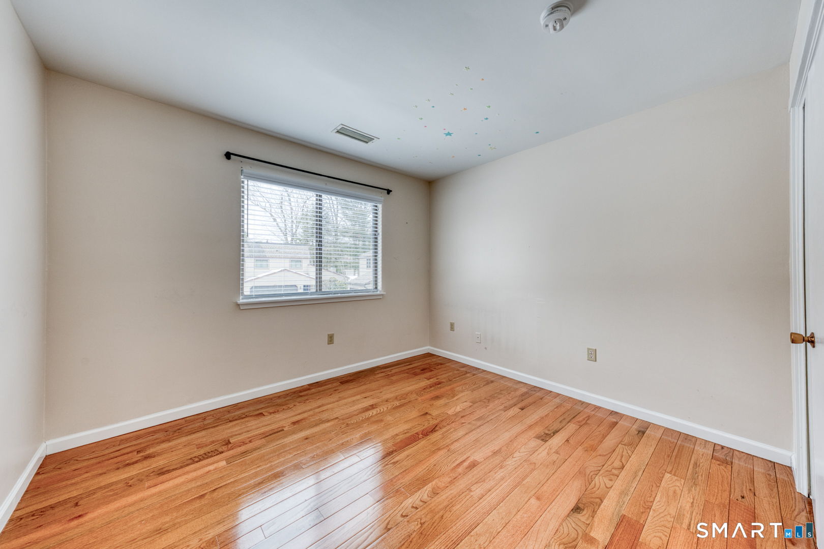 14 Walnut Lane Avon CT 06001