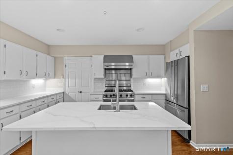 20 Long Hill Farm Guilford CT 06437