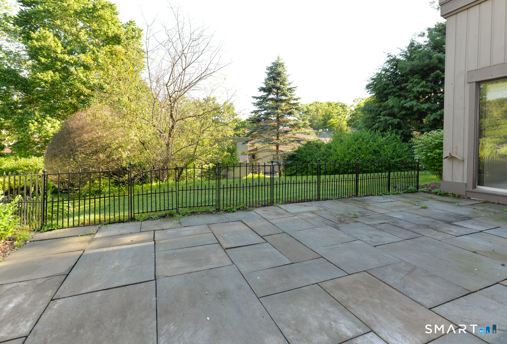 333 Heritage Village Southbury CT 06488