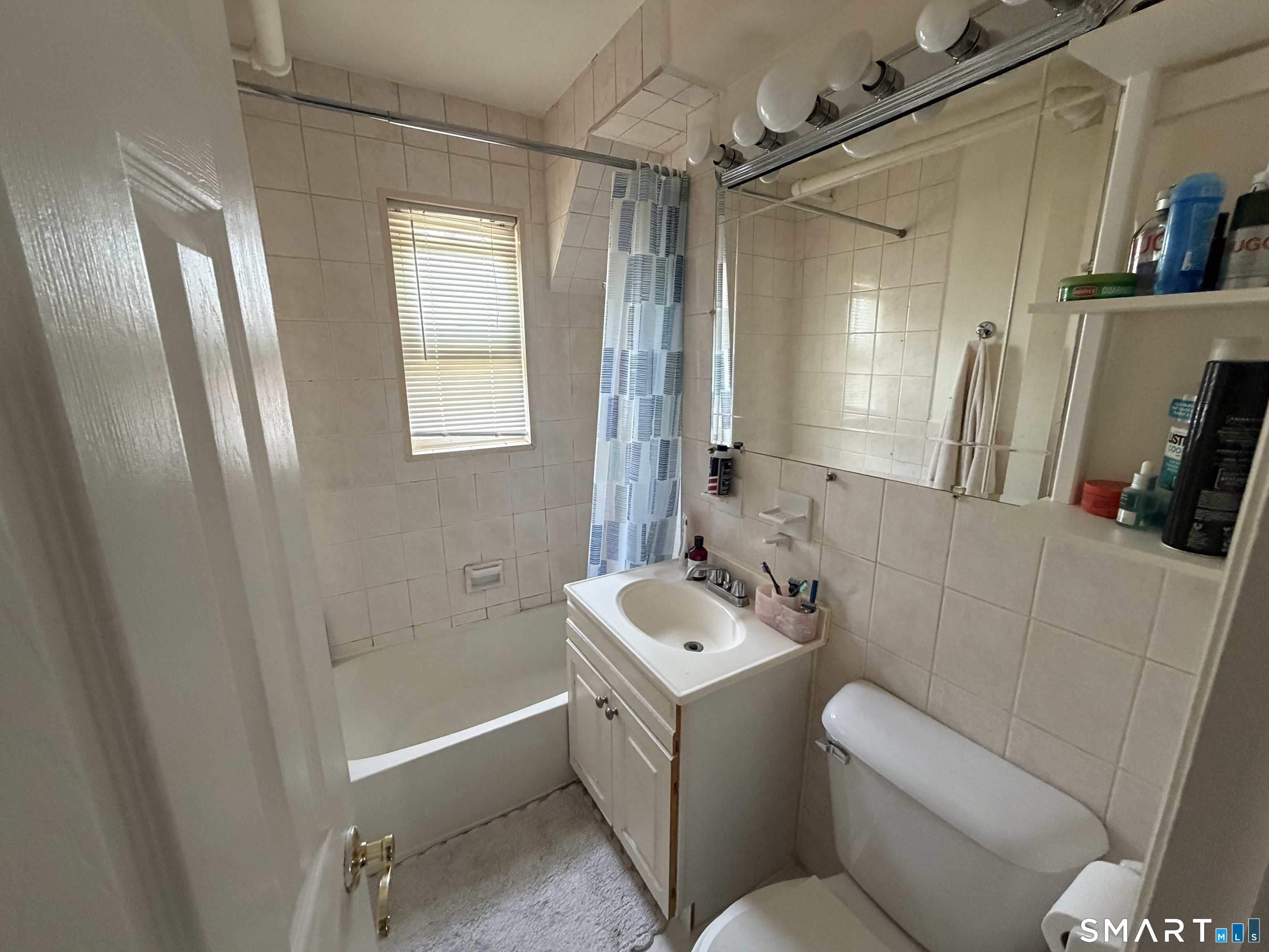 325 North Bishop Avenue Bridgeport CT 06610