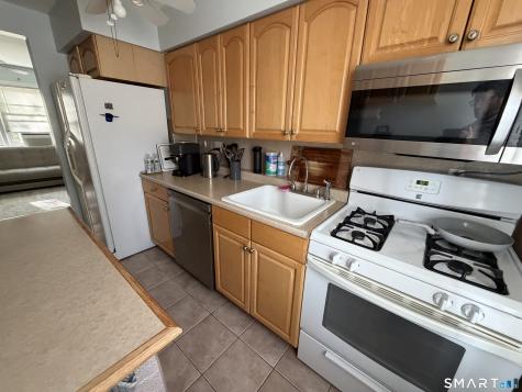 325 North Bishop Avenue Bridgeport CT 06610