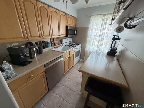 325 North Bishop Avenue Bridgeport CT 06610