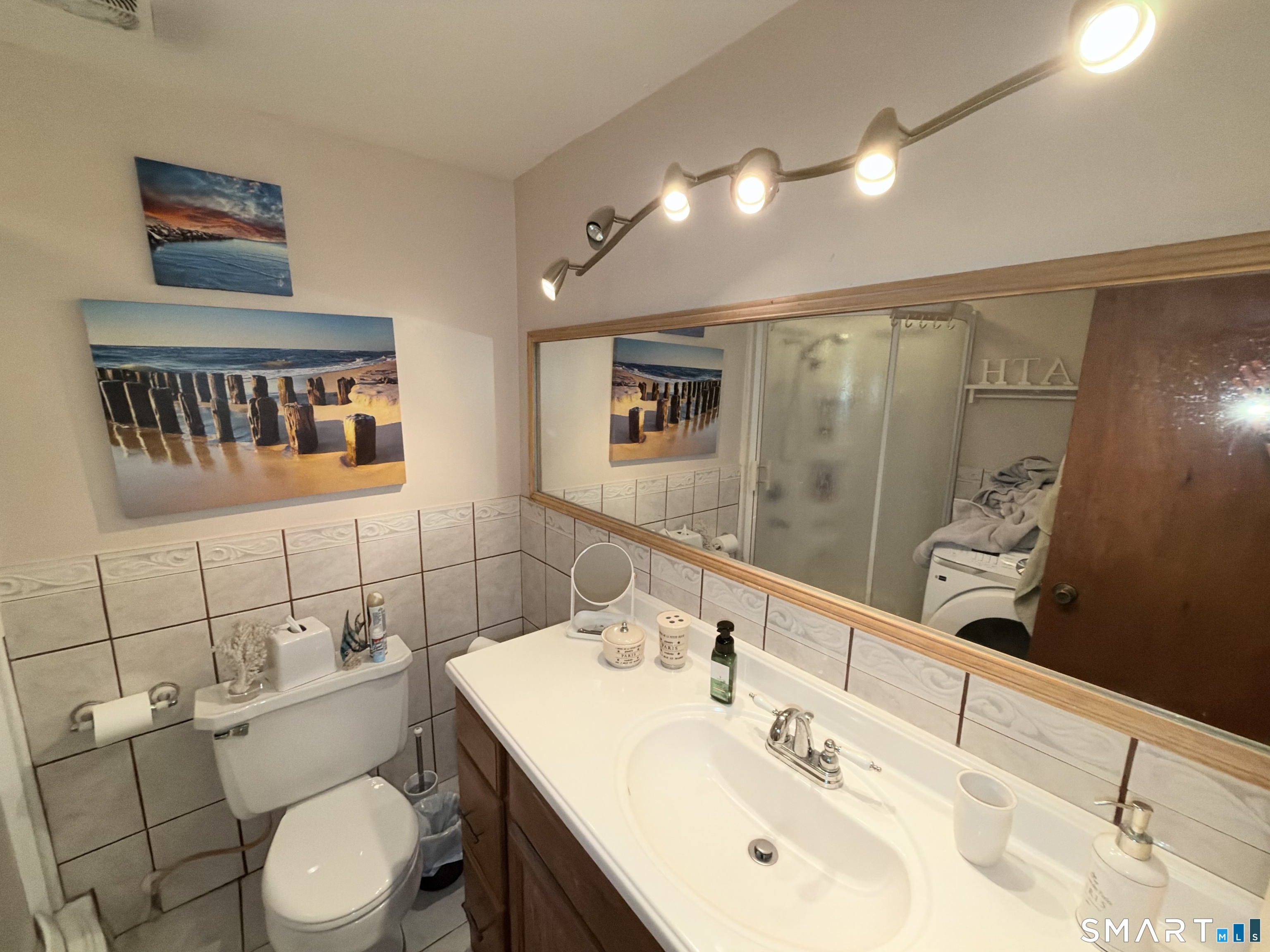 278 Williamstown Court Newington CT 06111