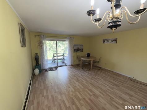278 Williamstown Court Newington CT 06111