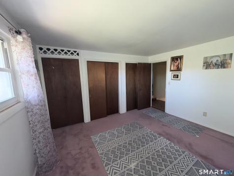278 Williamstown Court Newington CT 06111