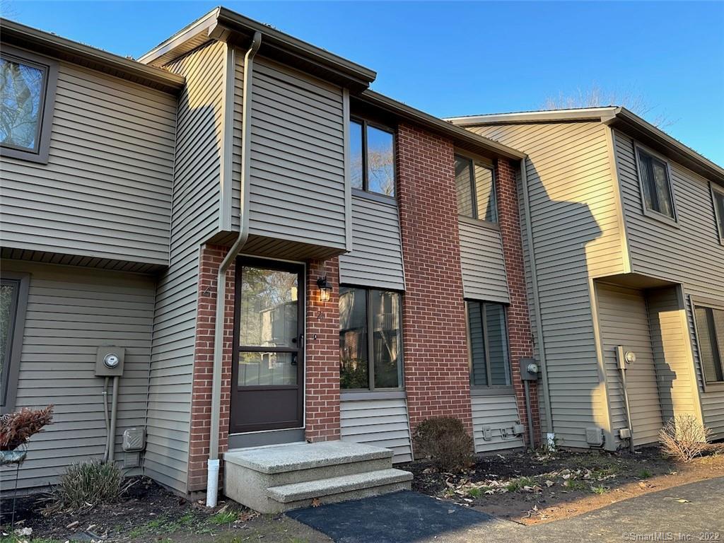 26 Conestoga Way Glastonbury CT 06033