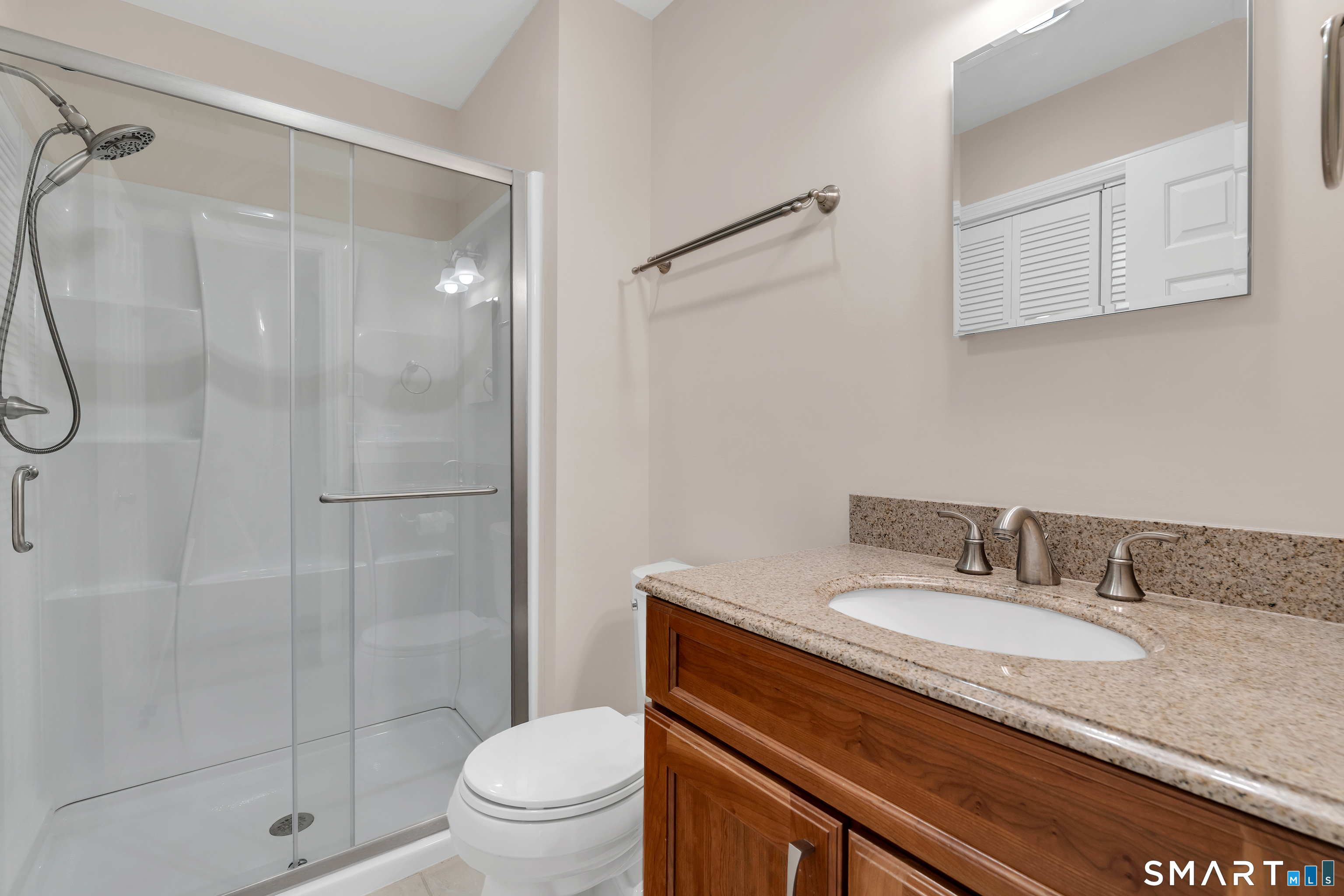 28 Downing Way Madison CT 06443