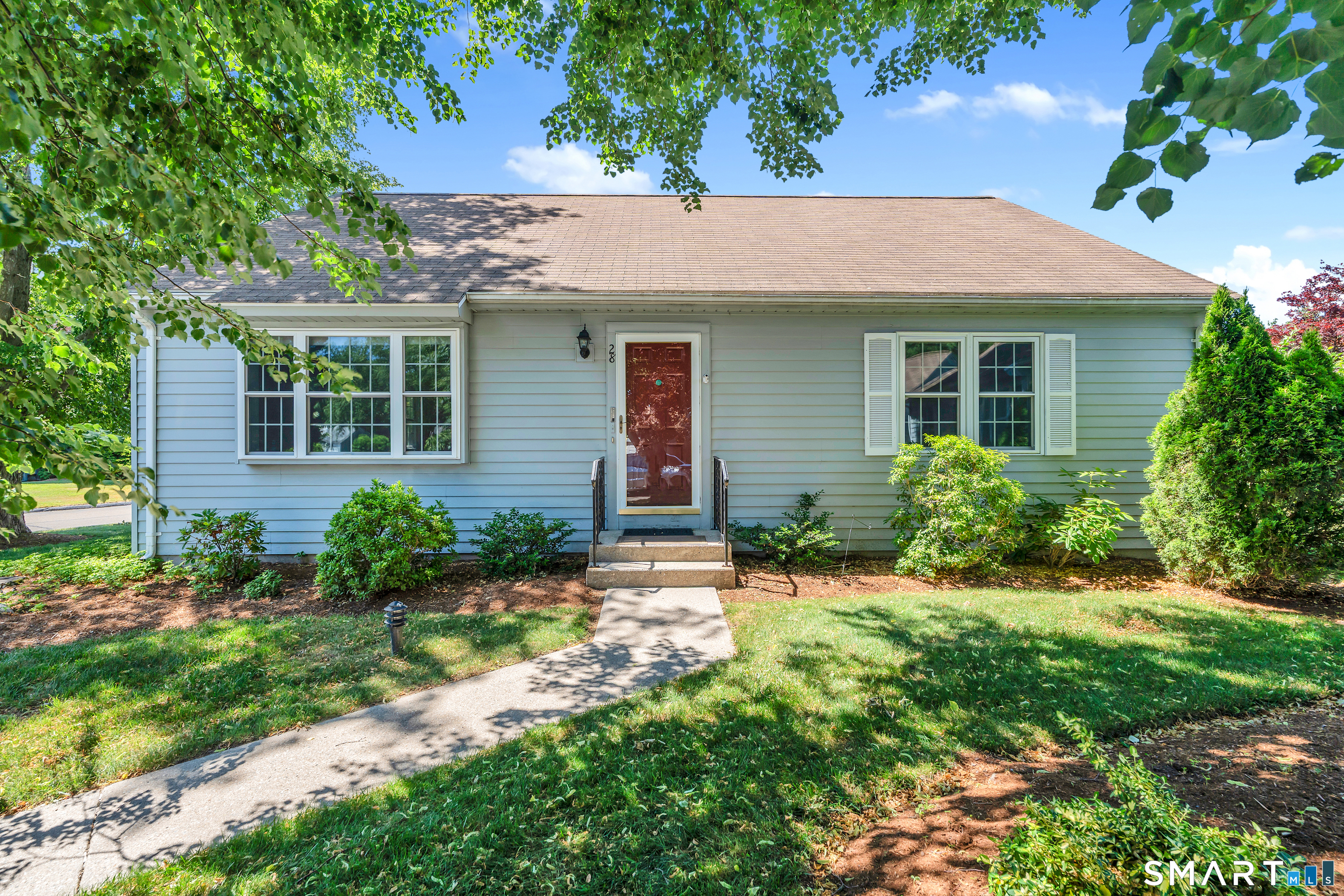 28 Downing Way Madison CT 06443
