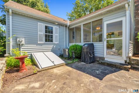 28 Downing Way Madison CT 06443