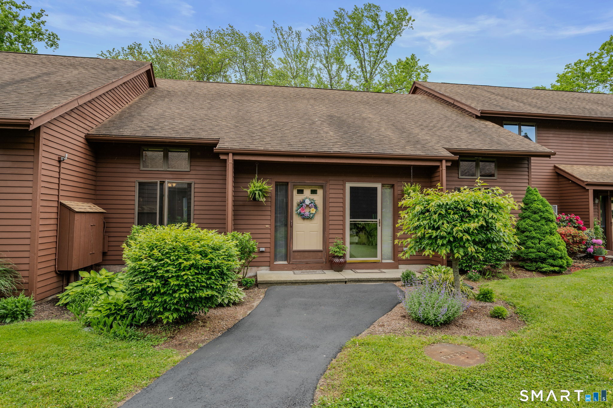 348 Boston Post Road Waterford CT 06385