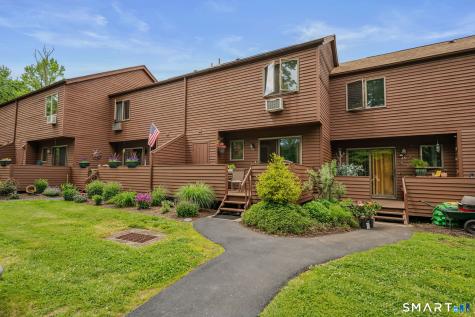 348 Boston Post Road Waterford CT 06385