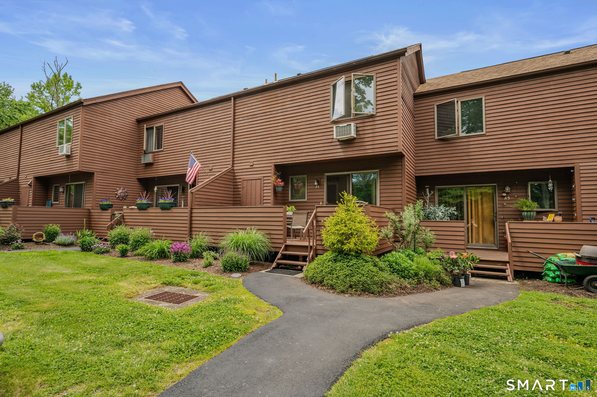 348 Boston Post Road Waterford CT 06385