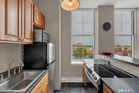 124 Court Street New Haven CT 06511