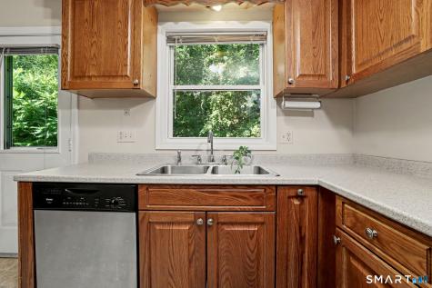 210 Brentwood Drive Wallingford CT 06492