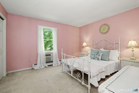 210 Brentwood Drive Wallingford CT 06492