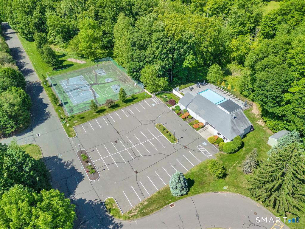 210 Brentwood Drive Wallingford CT 06492